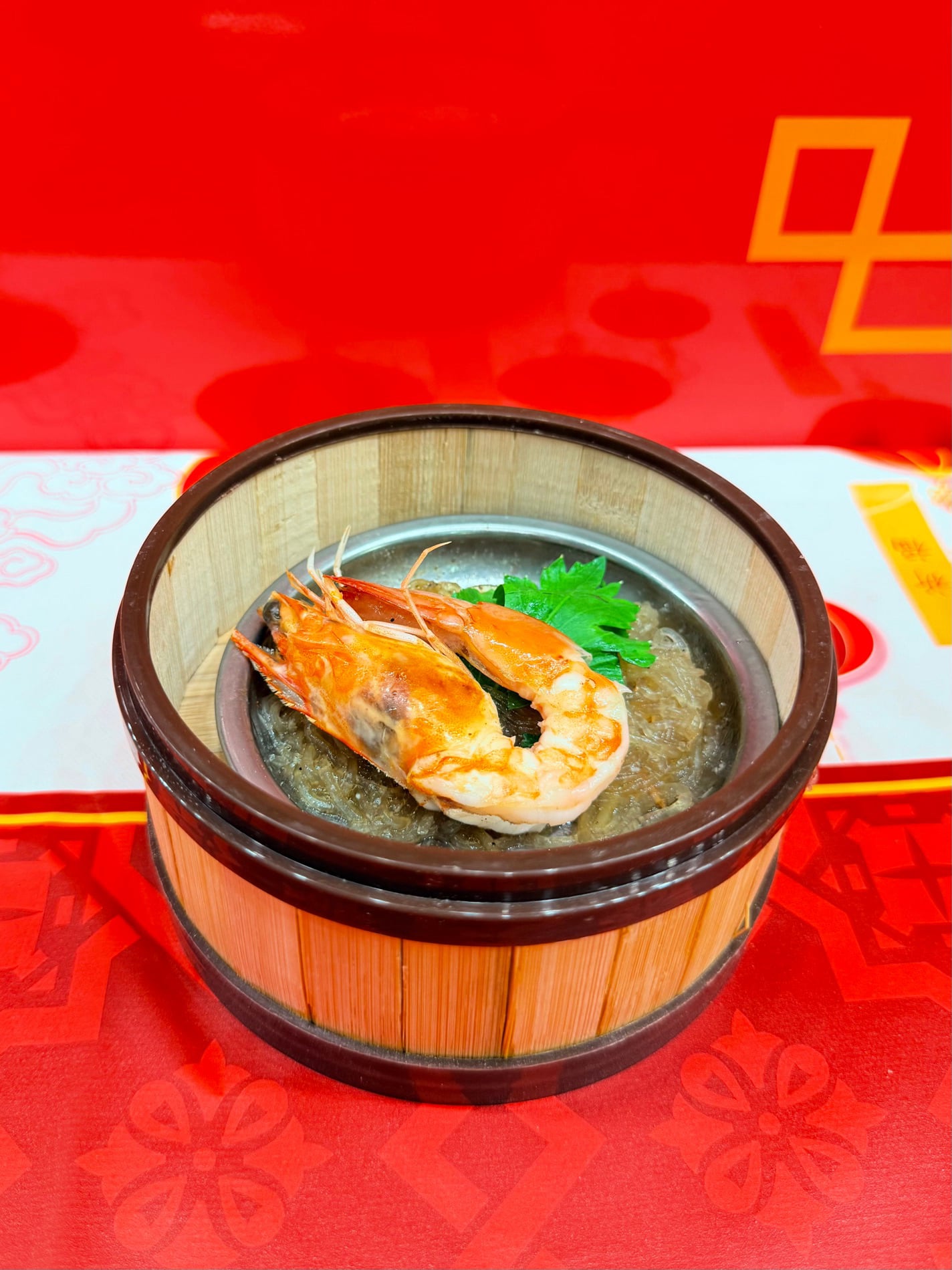 กุ้งอบวุ้นเส้น